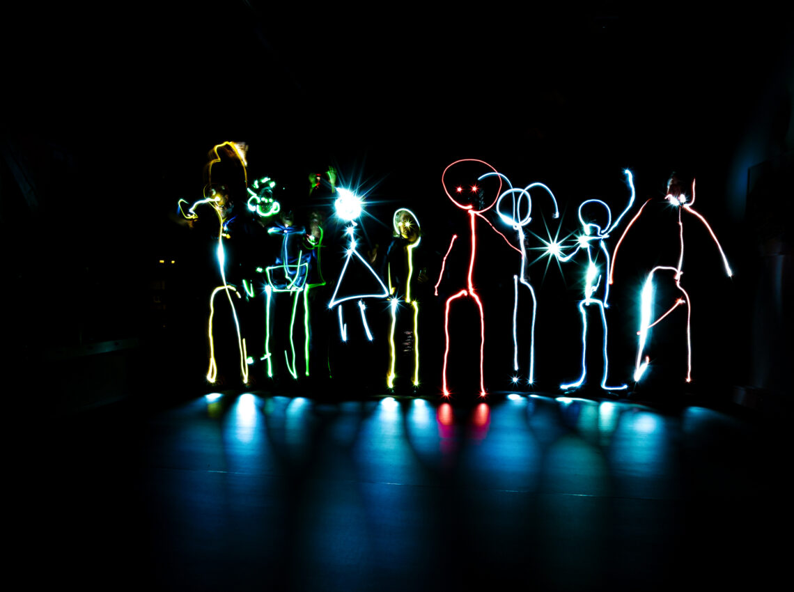 Workshop „Malen mit Licht“ begeistert in der Zehntscheuer